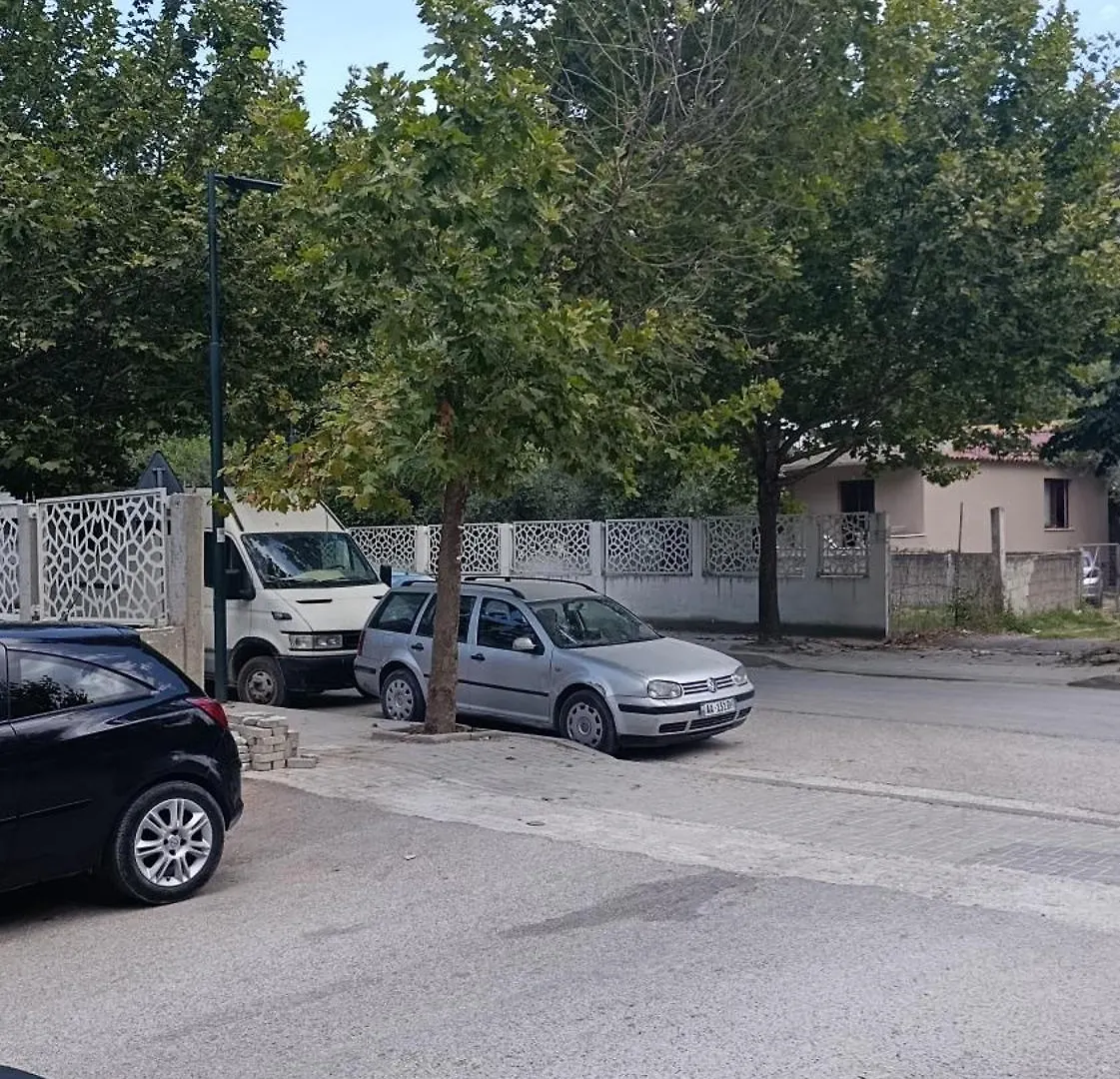 Leku Apartment Vlora  Vlorë